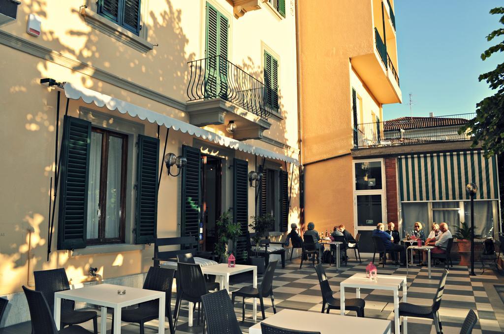 Hotel Butterfly Montecatini Terme Luaran gambar