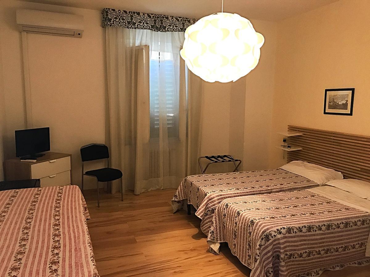 Hotel Butterfly Montecatini Terme Luaran gambar